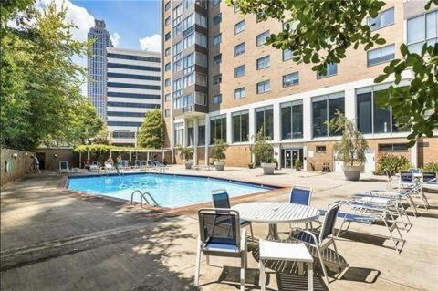 Heart Downtown! City View Onsite Parking! King Bed Lm807 Atlanta Exterior foto